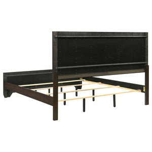English Elm Oatfield Dark Cocoa 4-Piece Eastern King Bedroom Set – Rustic Elegance With Modern Functionality B062S00913
