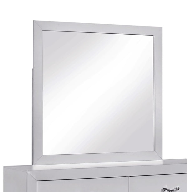 English Elm Moreland Sparkling White Laminate Wall Mirror with Low Distortion Glass for Bedroom B078P497907