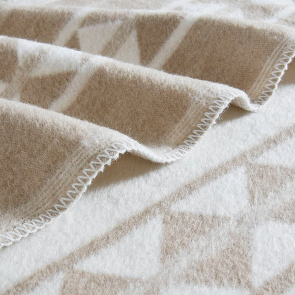 English Elm 1-piece King Jacquard Cotton Blend Blanket Aztec Woven Soft Breathable Bedroom Layer Ivory B035P437486