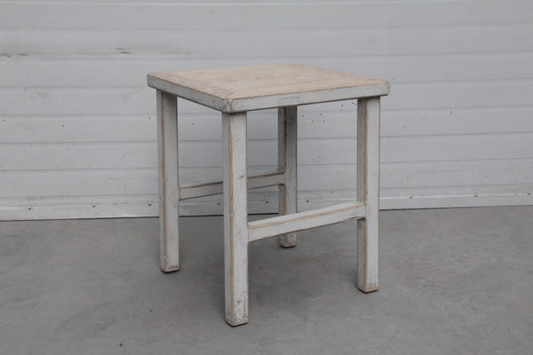 Lilys Song Side Table Antique Off White 9091-W