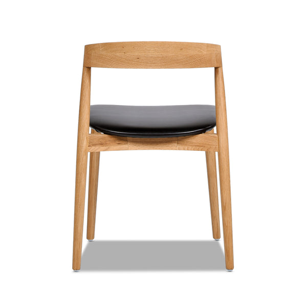 English Elm Jennifer Taylor Home - Raven Solid Oak Stacking Sculpted Dining Chair – Mid-Century Natural Finish, Black Faux Leather Comfort (Stackable) B2719P238276