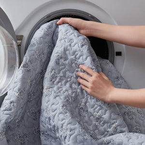 JLA Home Madison Park - 3 Piece Ruffle Printed Quilt Set - Lightweight Vermicelli Quilting, Double Ruffle Edge, Soft Microfiber Cozy Layering 92 Blue MP13-8878