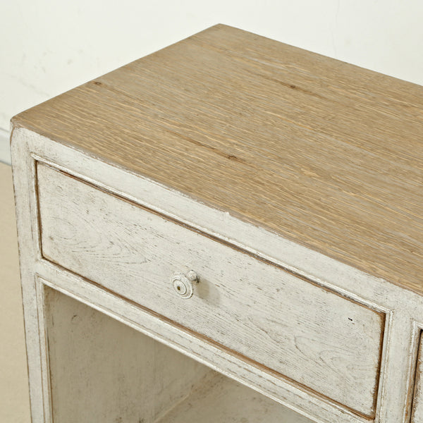 Lilys Amalfi Two Tones Entry Table With 3 Drawers 9113-W