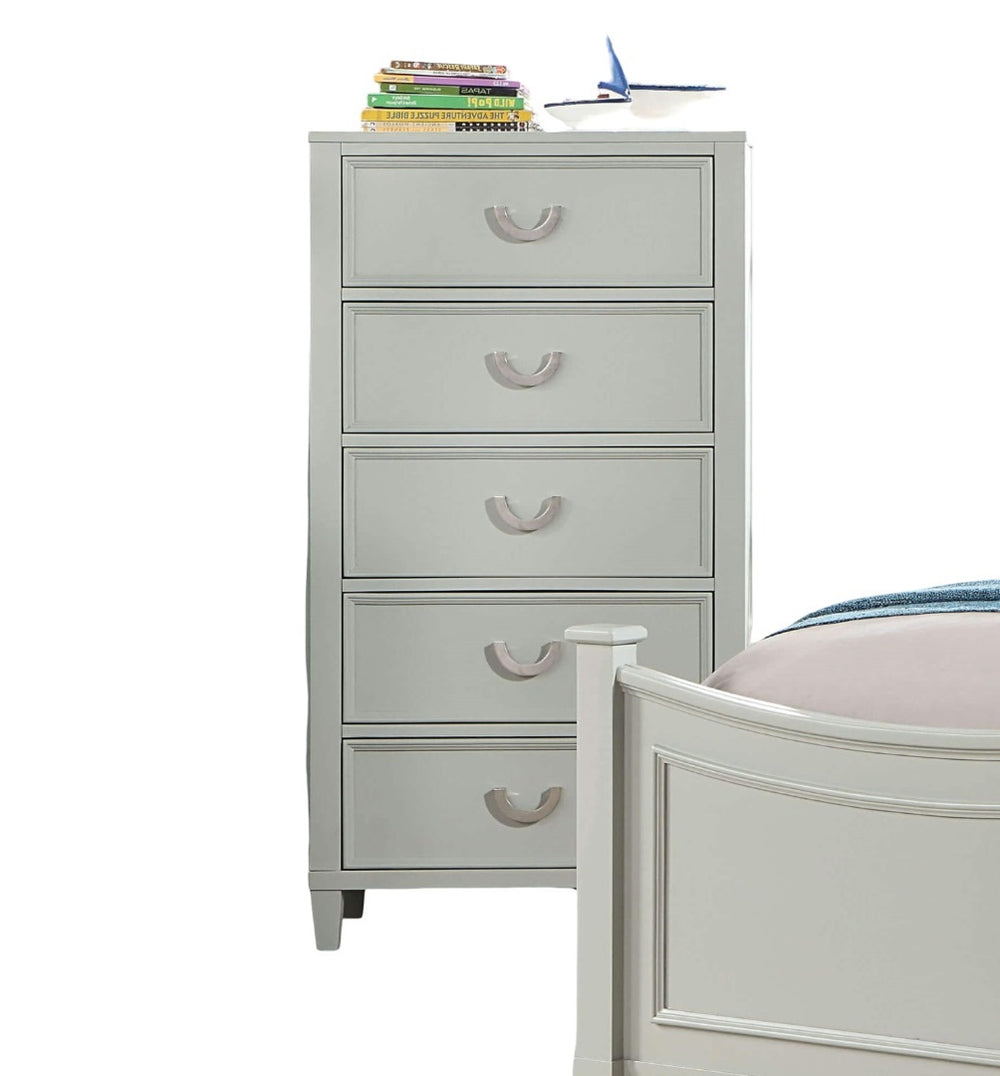 English Elm Transitional Chest with Four Deep Drawers and Black Bar Pulls, Elegant Bedroom Storage Piece Gray 31 L x 20 W x 44 H B2741P406258