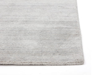 Sunpan Alaska Hand-Loomed Rug - Luxurious Wool-Blend Texture for Cozy Living, Lounge, and Bedroom Spaces Grey / Ivory