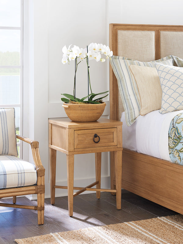 Lexington Barclay Butera Clay Night Table With Full-extension Drawer And Tapered Legs - Coastal-inspired Sophistication Sandstone  920-622