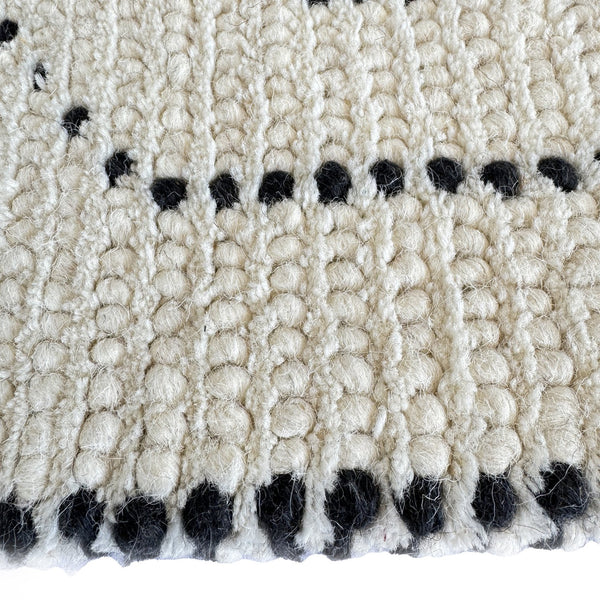 Capel Rugs Geometrics Hand-woven 100% Wool Rug From India – Luxurious Comfort With Stunning Geometric Designs Ivory Black, Black 100% Wool 9226rs07090909630