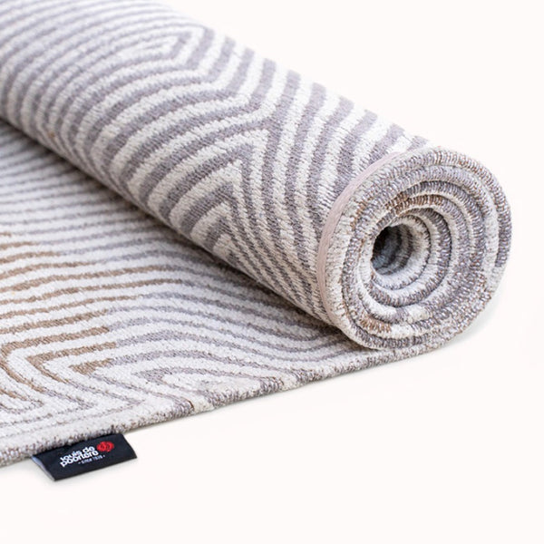 Louis de Poortere Meditation Collection Coral Reef Inspired Area Rug Soft Woven Accent for Serene Interiors Oyster White 7'9 x 11'2 120115