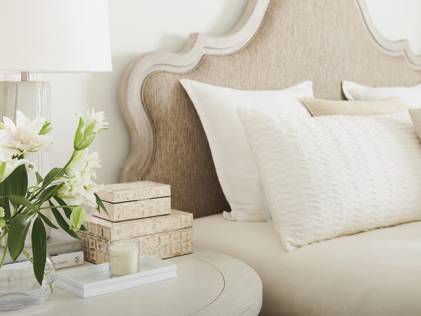 Lexington Barclay Butera Zuma Upholstered Panel Bed: Elegant King Size Design With Textured Fabric And Classic Bun Feet Dune  926-144c