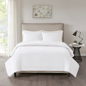 English Elm 3 Piece Otto Reversible Quilt Set Full/Queen White Quilted Microfiber Checkered Texture, Washable B035128988