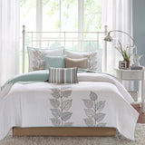 Caelie Transitional 6 Piece Embroidered Quilt Set with Throw Pillows