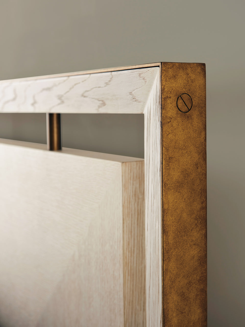 Lexington Barclay Butera Post Ranch Panel Headboard - Elegant Floating Design With Mitered Veneer And Metal Accents Monterey  931-135hb