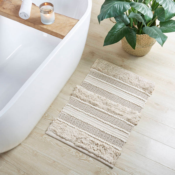 JLA Home INK+IVY - Woven Hand‑Woven Texture Bath Rug with Shaggy Pile and Taupe Geo Stripes, Machine Washable Non‑Skid 20 L x 32 W x 0.25H II72-1227