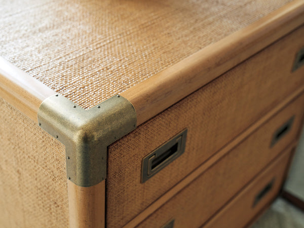 Lexington Barclay Butera Sapphire Raffia Woven Trunk End Table With Antique Brass Accents And Soft-close Storage Drawers Table Rock  934-956