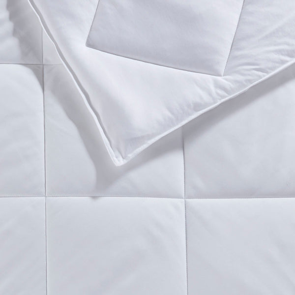 English Elm Oversized Cooling Down Alternative Comforter - Silky Nylon Jersey, Noiseless Diamond Quilt, Oeko-Tex White 22.83 L x 20.87 W x 6.1 H B035P268145
