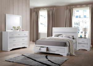 English Elm Corbin Queen Bedroom Set with Crystal Pulls Metallic Trim and Footboard Storage Drawers B062S00788