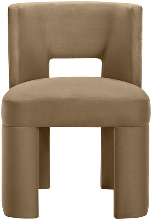 Meridian Furniture Zuno Sculptural Velvet Upholstered Dining Chair with Solid Wood Frame for Modern Interiors Beige 945Beige-C