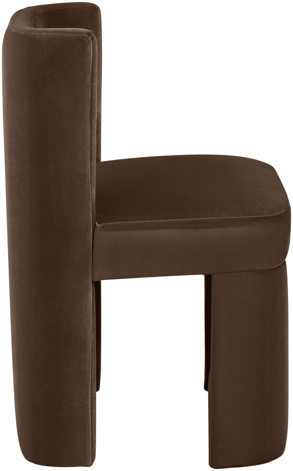 Meridian Furniture Zuno Sculptural Velvet Upholstered Dining Chair with Solid Wood Frame for Modern Interiors Brown 945Brown-C