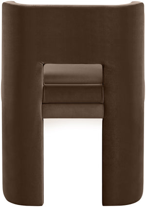 Meridian Furniture Zuno Sculptural Velvet Upholstered Dining Chair with Solid Wood Frame for Modern Interiors Brown 945Brown-C