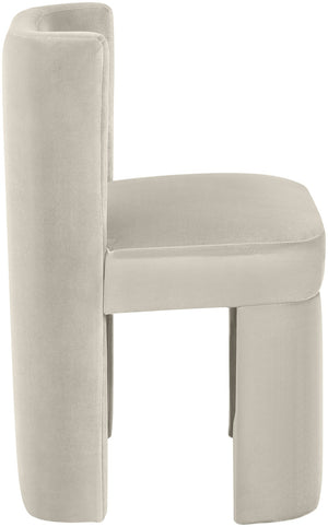 Meridian Furniture Zuno Sculptural Velvet Upholstered Dining Chair with Solid Wood Frame for Modern Interiors Cream 945Cream-C