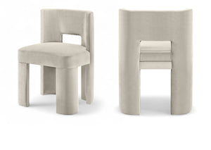 Meridian Furniture Zuno Sculptural Velvet Upholstered Dining Chair with Solid Wood Frame for Modern Interiors Cream 945Cream-C