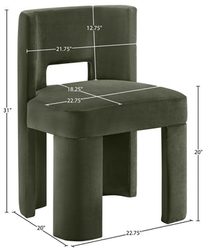 Meridian Furniture Zuno Sculptural Velvet Upholstered Dining Chair with Solid Wood Frame for Modern Interiors Green 945Green-C