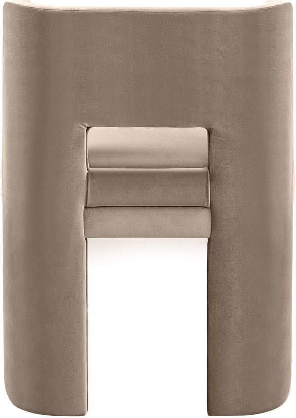 Meridian Furniture Zuno Sculptural Velvet Upholstered Dining Chair with Solid Wood Frame for Modern Interiors Taupe 945Taupe-C