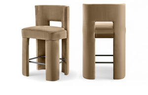 Meridian Furniture Zuno Velvet Upholstered Counter Stool with Solid Wood Frame and Matte Black Footrest for Kitchens Beige 947Beige-C