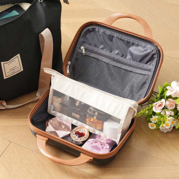 English Elm Hardshell Abs Four Piece Spinner Luggage Set with Tsa Lock and Packing Cubes N730P262653B