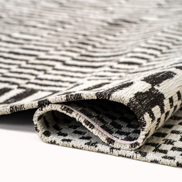 Louis de Poortere Structures Berber Inspired Area Rug Handwoven Geometric Pattern for Modern Living Spaces Caidal 5'7 x 7'9 120084