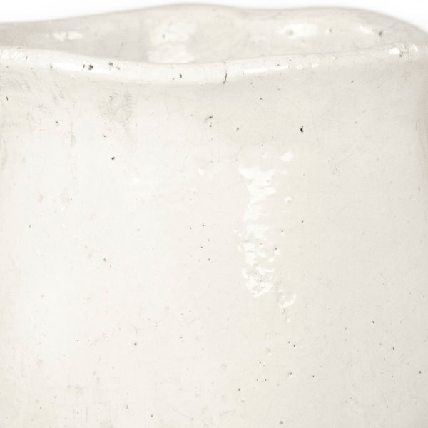 Distressed White Vase (9801S A25A) Zentique