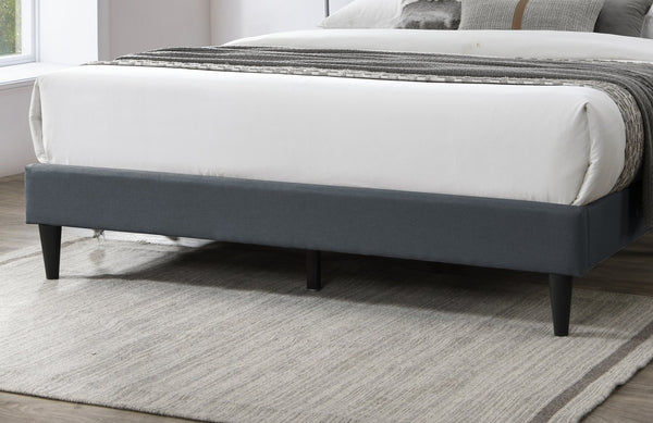 English Elm Modern Queen Burlap Platform Bed with Curved Tufted Headboard, Nailhead Trim and Sturdy Slat Base Charcoal 67 L x 31 W x 6 H B011P238960
