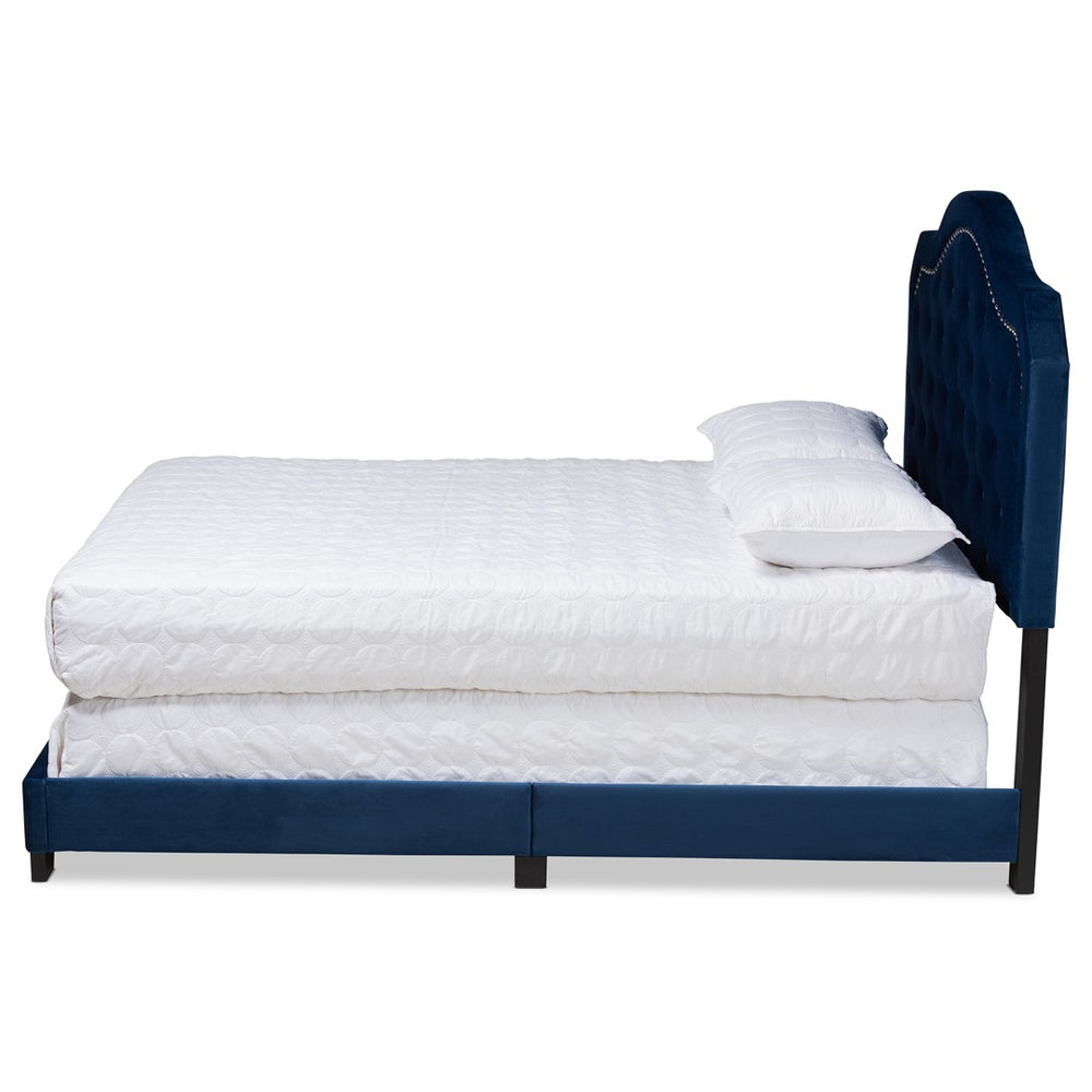 Baxton Studio Baxton Studio Samantha Navy Velvet Queen Bed with Button Tufting & Silver Nail Head Trim for Glam Style Samantha-Navy Blue-Queen