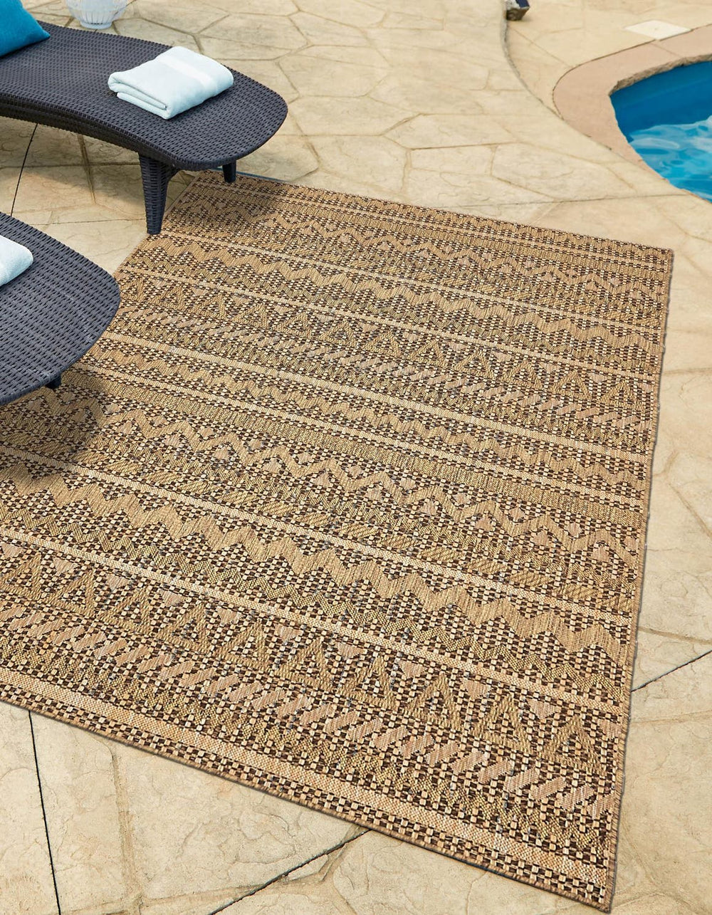 Unique Loom Outdoor Modern Southwestern Machine Made Geometric Rug Light Brown, Brown/Gold 6' 1" x 9' 0"