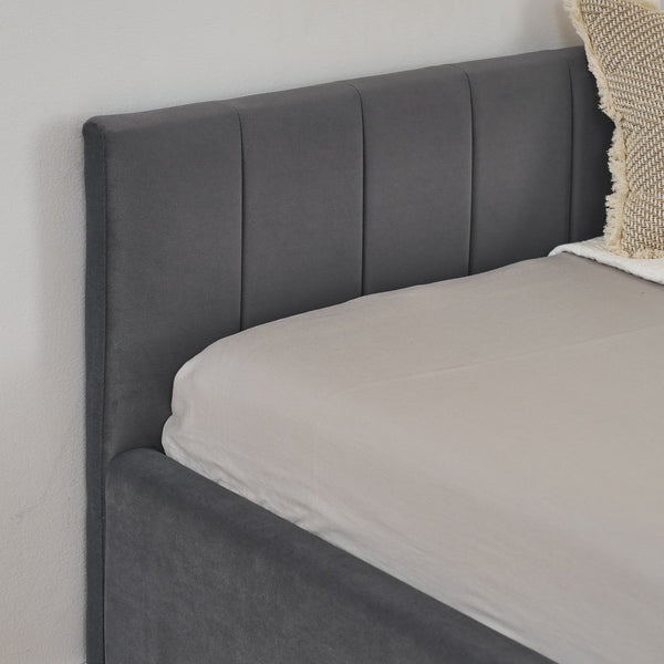 English Elm Full Size Upholstered Tufted Daybed With Storage Drawers - Chic Velvet Frame For Sofa & Sleep Needs W1413S00087