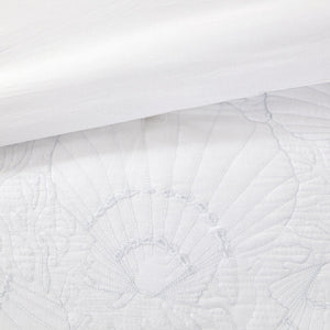 English Elm Comforter Harbor House Crystal Beach White Quilted Shell Motif Queen Set with Blue Bedskirt B035128764
