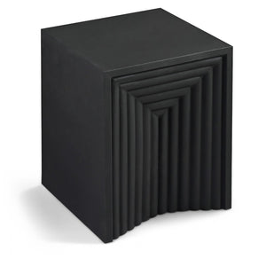 Meridian Furniture Centennial Art Deco Iron Side Table with Geometric Frame for Living Room or Bedroom Decor Black 99047Black-ET