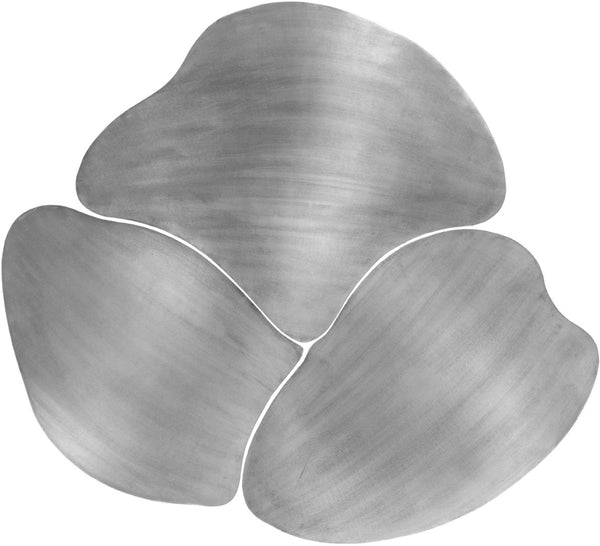 Meridian Furniture Banyan Sculptural Iron Coffee Table with Organic Petal Base for Glam Eclectic Living Rooms Silver 99050Silver-CT