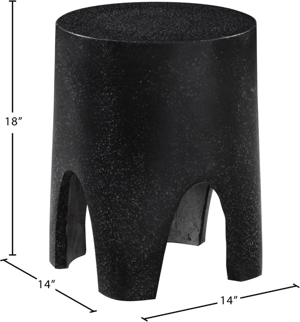 Meridian Furniture Foligno Sculptural Concrete End Table with Arched Cutouts for Indoor Outdoor Living Spaces Black 99054Black-ET