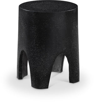 Meridian Furniture Foligno Sculptural Concrete End Table with Arched Cutouts for Indoor Outdoor Living Spaces Black 99054Black-ET