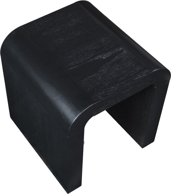 Meridian Furniture Toulon Oak Veneer End Table with Sculptural Curves and Warm Grain for Modern Living Rooms Black 99072Black-E