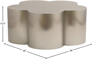 Meridian Furniture Lucky Clover Shaped Iron Coffee Table Sculptural Accent for Glam Eclectic Living Rooms Silver 99099Silver-CT