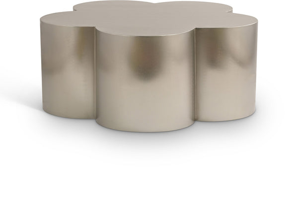 Meridian Furniture Lucky Clover Shaped Iron Coffee Table Sculptural Accent for Glam Eclectic Living Rooms Silver 99099Silver-CT
