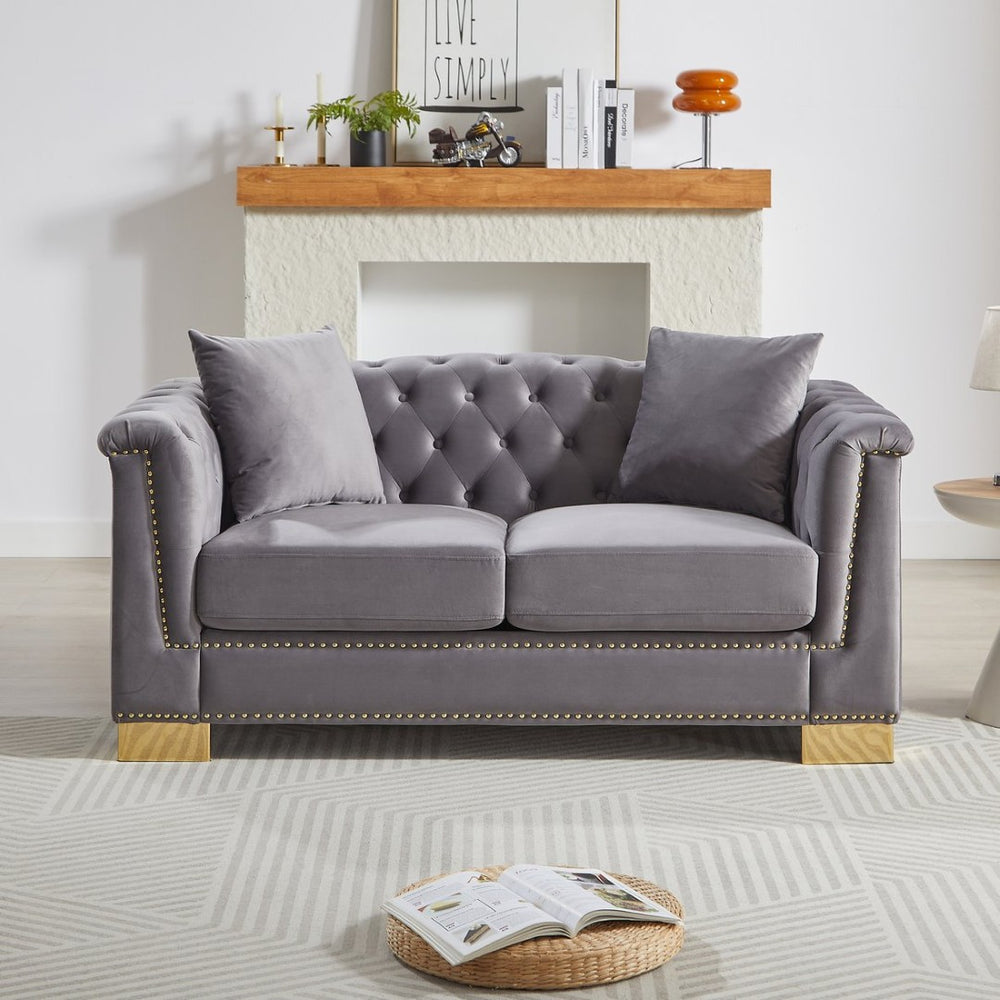 English Elm {video] Chesterfield Two-seater Velvet Sofa with Nailhead Trim and Tufted Gold Leg Luxury Grey W1926S00105