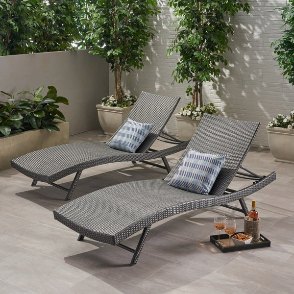 English Elm Christopher Knight Home® - Kauai Pe Wicker Chaise Lounge Set - Stylish, Adjustable Outdoor Seating For Ultimate Relaxation! 54087.00GRYMP2