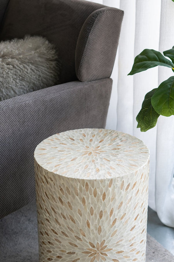 English Elm 14x14x20" Decorative Drum Stool with Starburst Capiz Shell Inlay for Elegant Living Rooms Cream,Gold+White W2078P326501