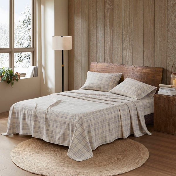 English Elm 4 Pieces Cal King 100% Cotton Flannel Sheet Set, Cozy Andrews Print For Warmth And Comfort B035P381350