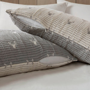 English Elm 3 Luxe Matelassé Coverlet Set Full/Queen with Two Standard Shams – Lightweight Polyester, Textured Elegance Grey 18.7 L x 14.76 W x 5.32 H B035P366540