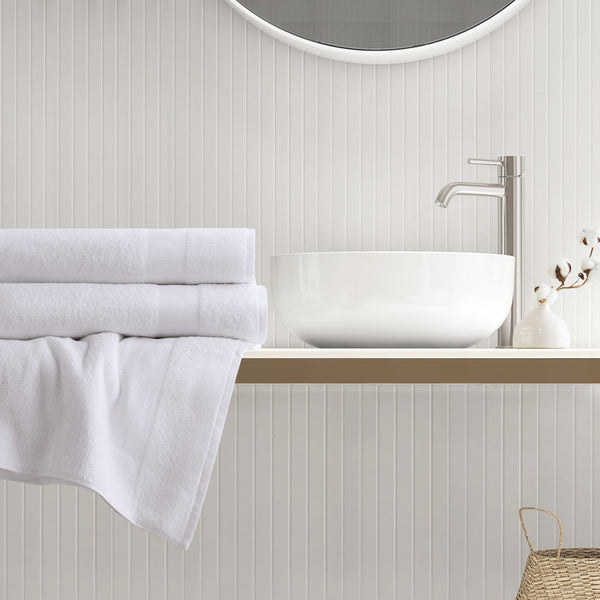 JLA Home Comfort Spaces - 500GSM Plush Turkish Cotton XL Towel Set — Spa-Soft 500 GSM, Quick-Dry, Oeko‑Tex Certified Luxury Bath Towels White AM73-0226