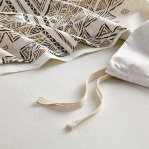 English Elm King/Cal Rustic Geometric 4-Piece Microfiber Duvet Cover Set with Chenille Trim & Throw Pillow, OEKO-TEX Certified B035P148372